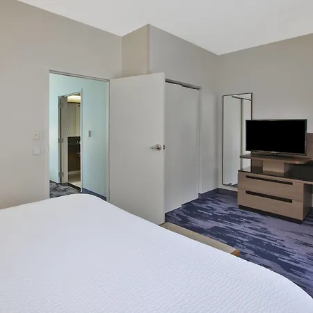 Fairfield Inn & Suites By Marriott Milwaukee Downtown-3